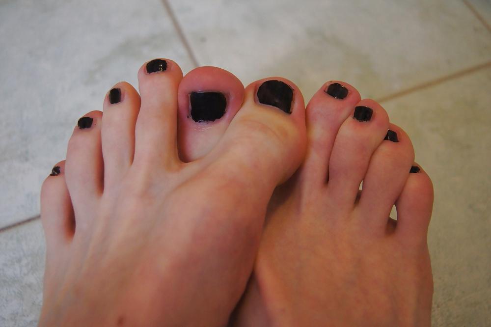 8P Black polish