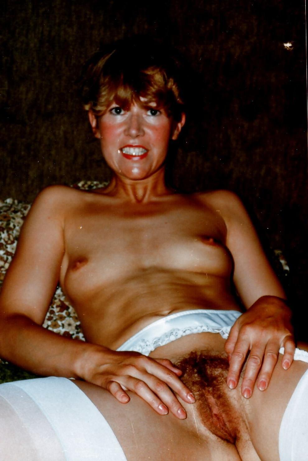 25P Vintage Wives & Girlfriends 19