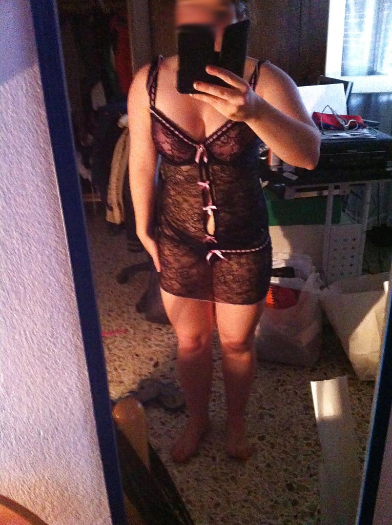 25P Nasty Italian Girl