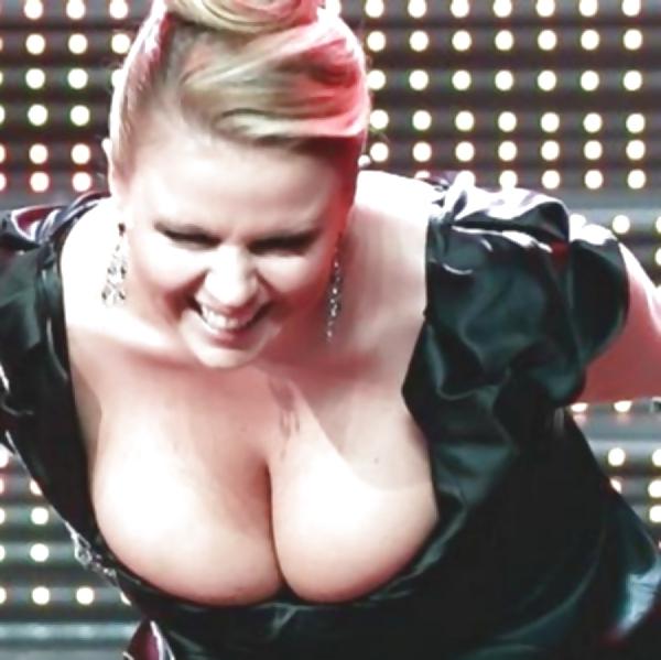 25P Anna Semenovich and Mia Zarring