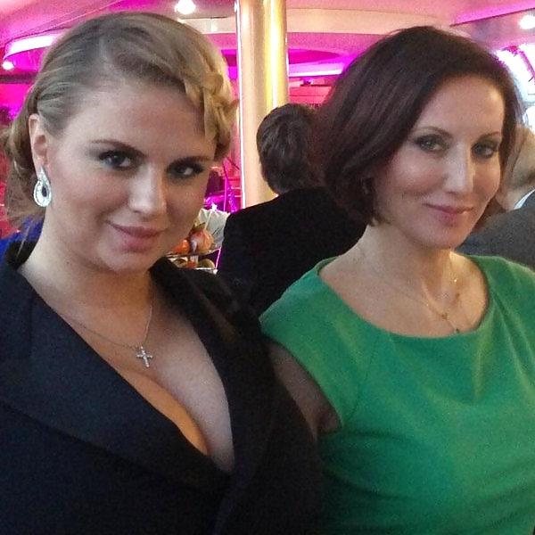 25P Anna Semenovich and Mia Zarring