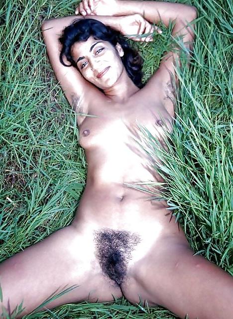 25P Nudist or exhibitionist?