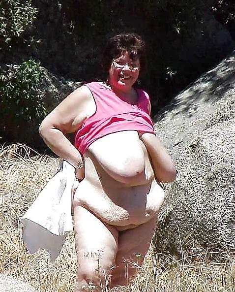 20P Saggy tits 122.