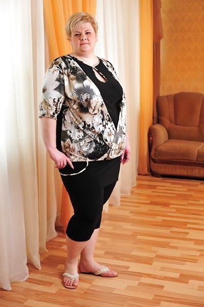 25P Sexy Russian mature Plumper!