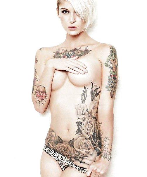 21P Sexy Tattoo's Girls