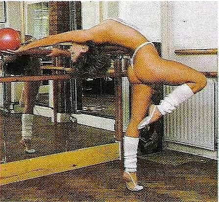 25P Vintage dancers 2