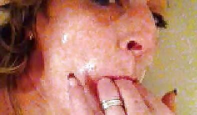 5P She loves cum in her face