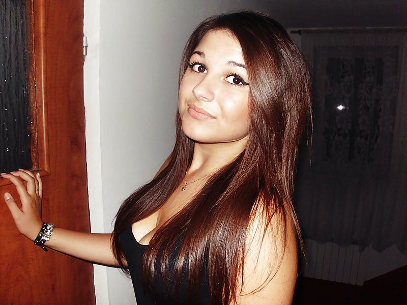 23P Polish girl17