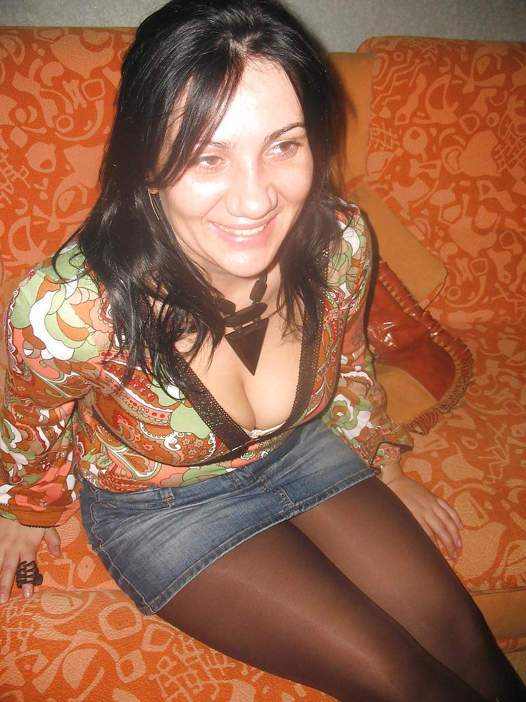 10P Empty your Balls on this Romanian Whore