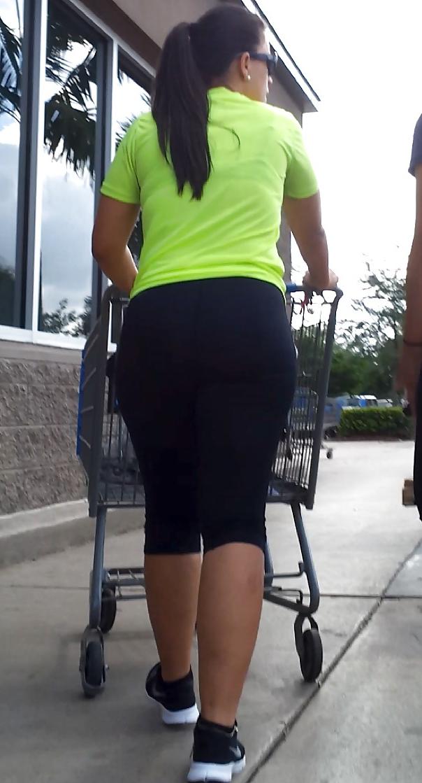 16P THICK Cuban Ass Latina MILF in tights! VOYEUR NICE FATTY