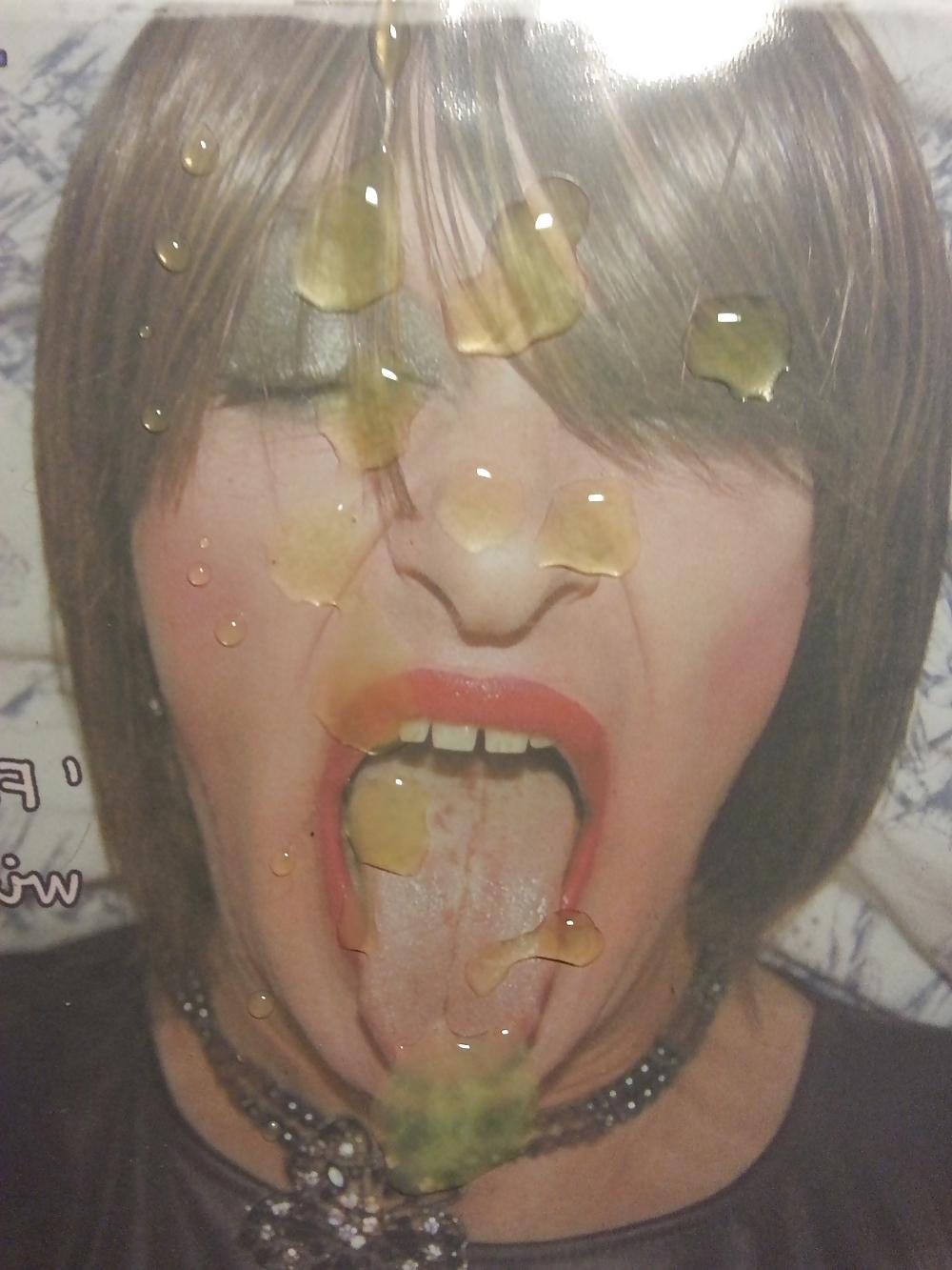 6P A messy face for Stefanie