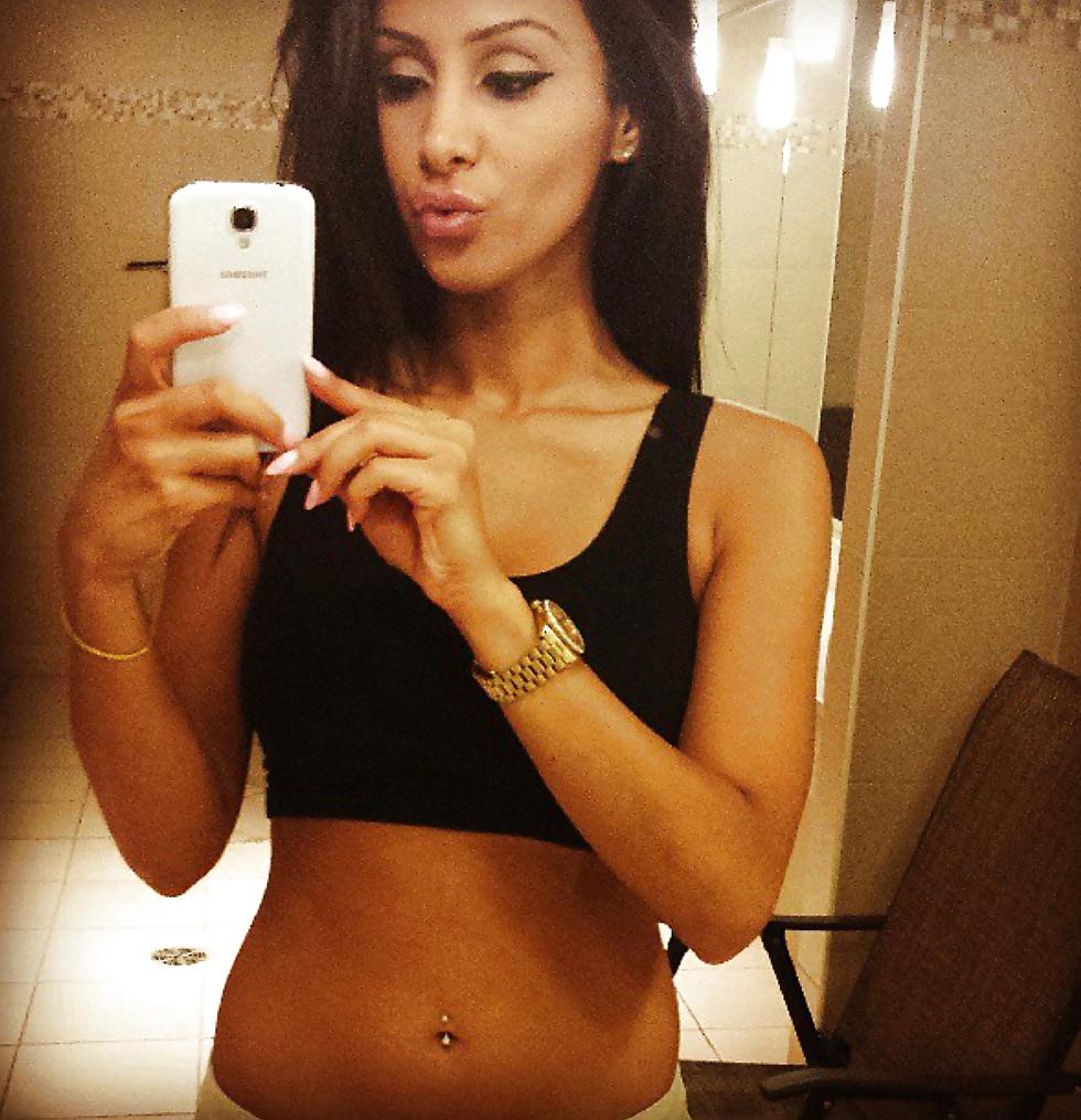 25P Iranian Teen Slut Sheyda 