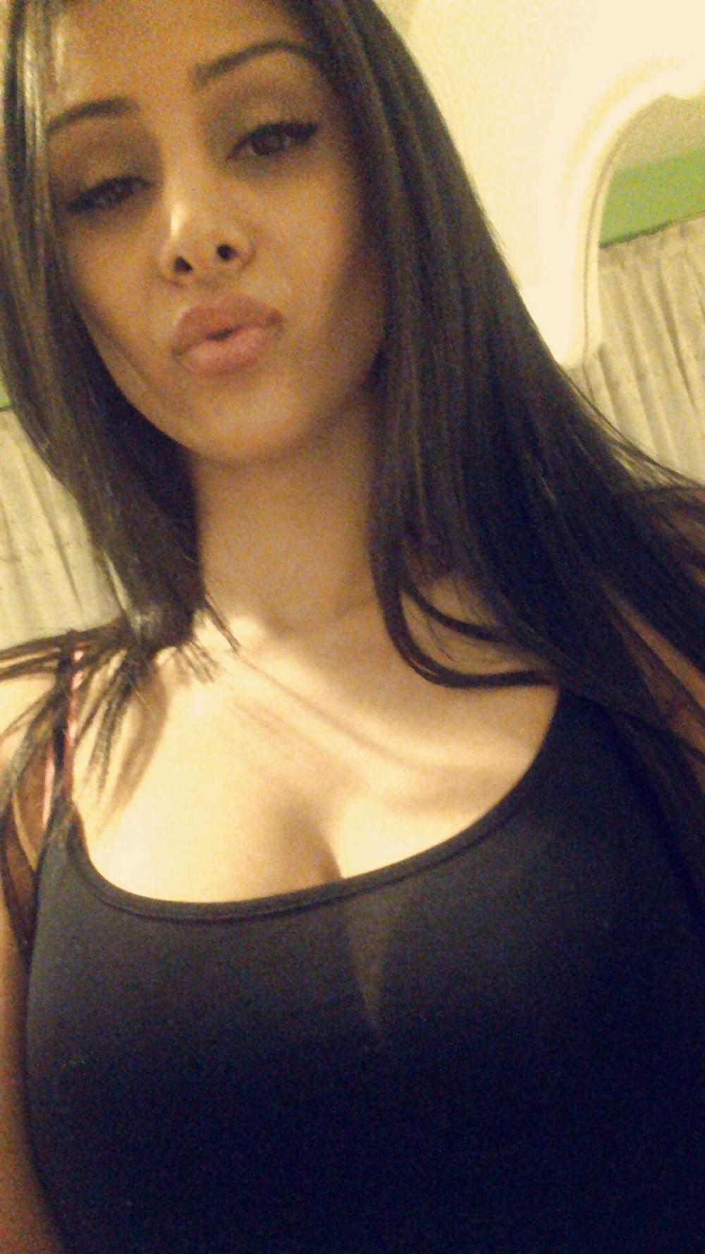 25P Iranian Teen Slut Sheyda 