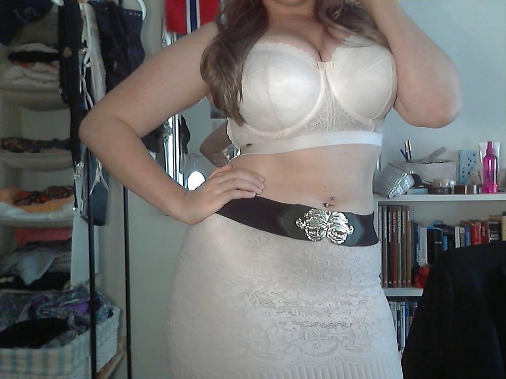 13P Will these tame pics make u cum  boys?