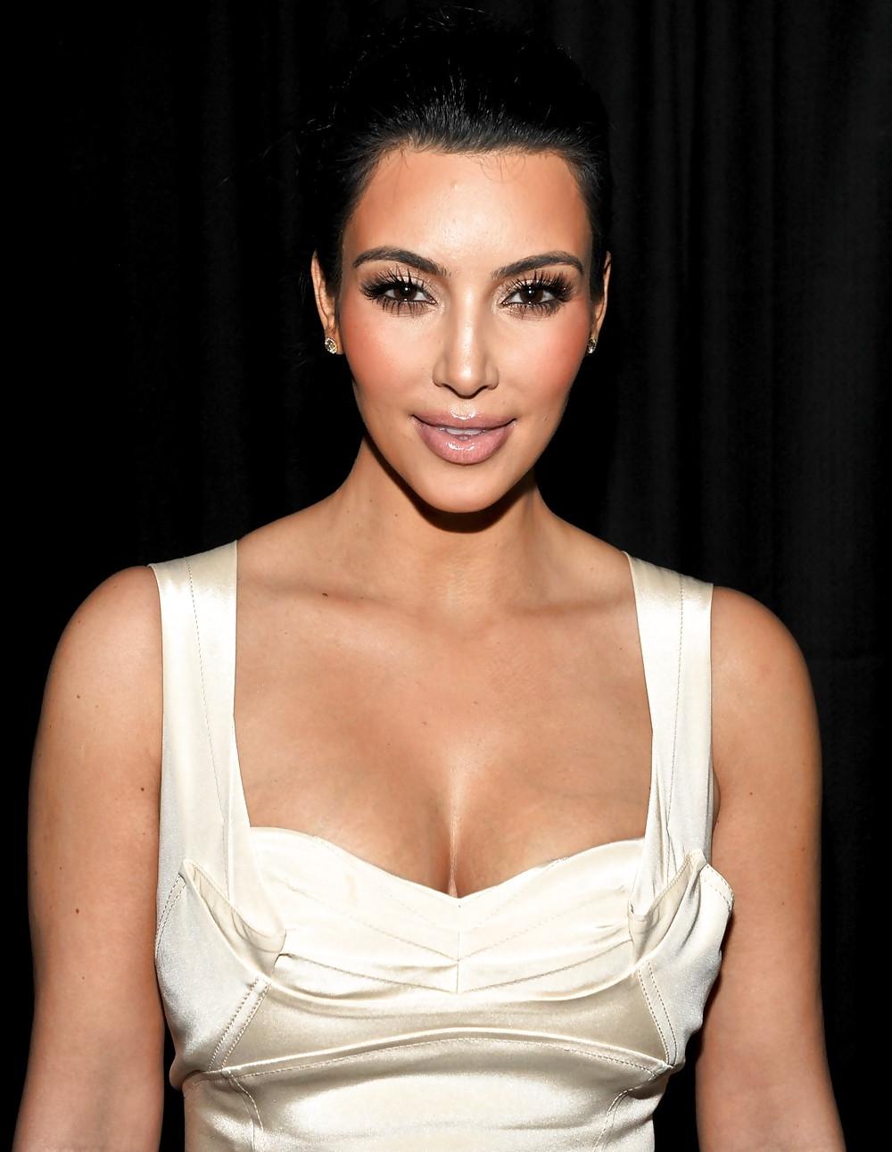 21P Kim Kardashian Z100s Jingle Ball 2010