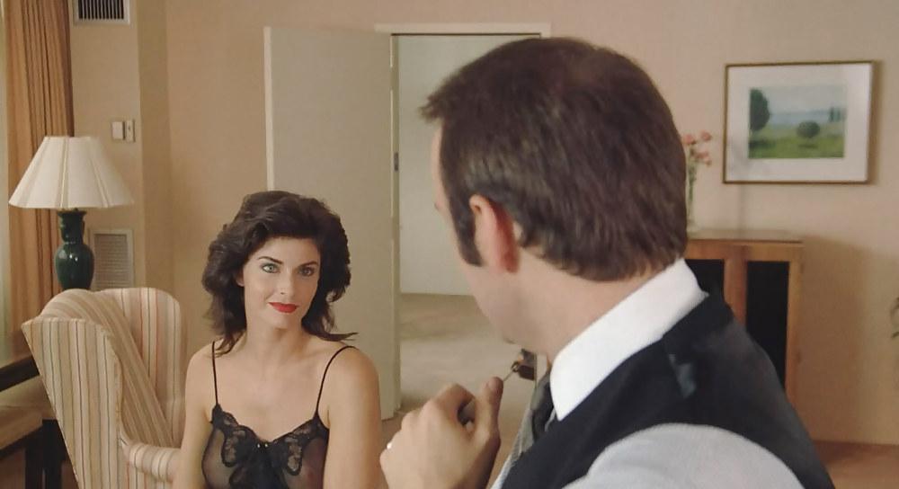 25P Joan Severance Ultimate Nude Collection