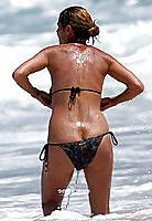 9P Heidi Klum Nipples Hawaii