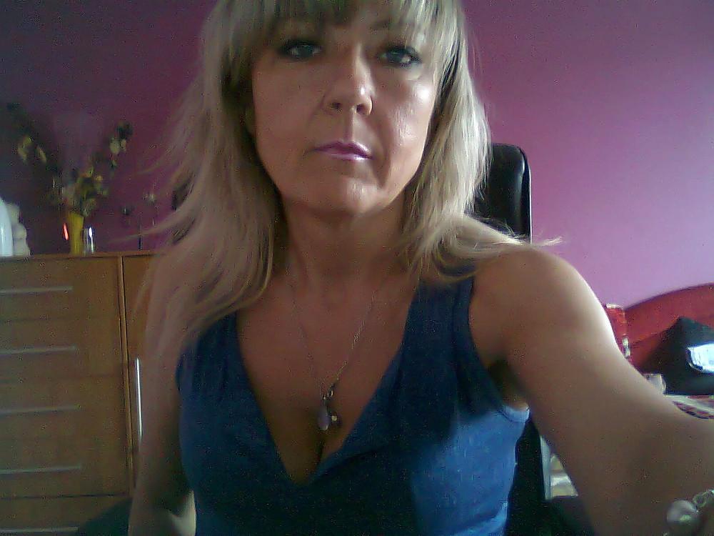 9P SEXY POLISH MOTHER