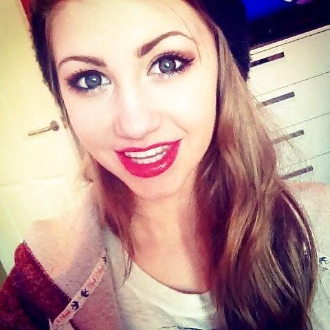6P Irish Teenage Beauty. What Would You Do To This Filthy Slut?