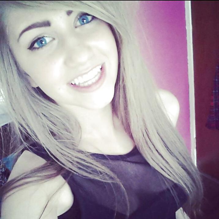 6P Irish Teenage Beauty. What Would You Do To This Filthy Slut?