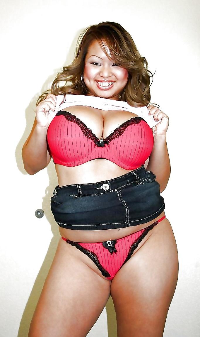 16P BBW and Mature 29 by Searcher1957