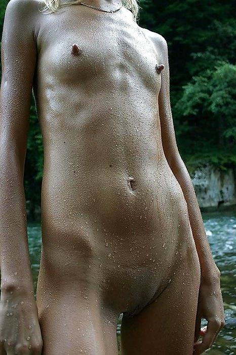 25P Nipples,By Blondelover.