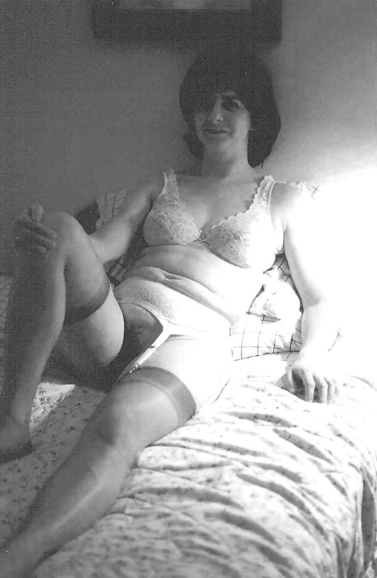 22P B&W Vintage