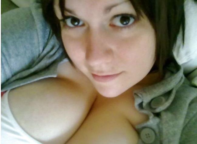 6P Nice natural tits