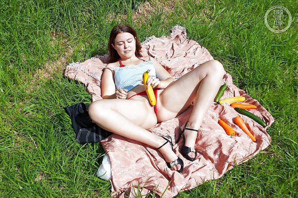 16P Banana in her shaved cunt