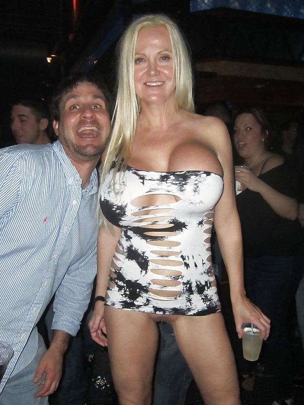 18P Lori: Slutty Fake Tit MILF