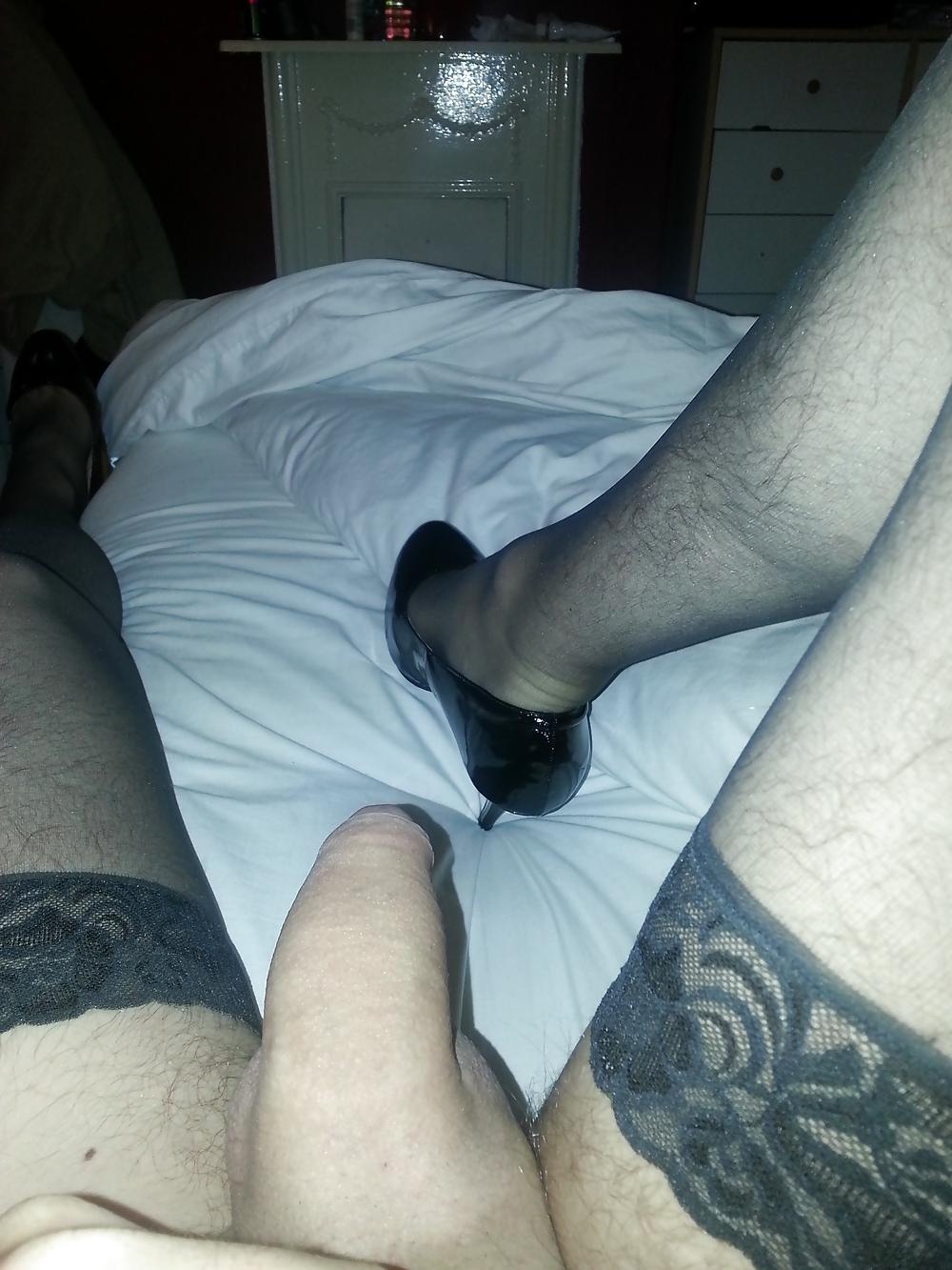 5P High heels insertion tranny