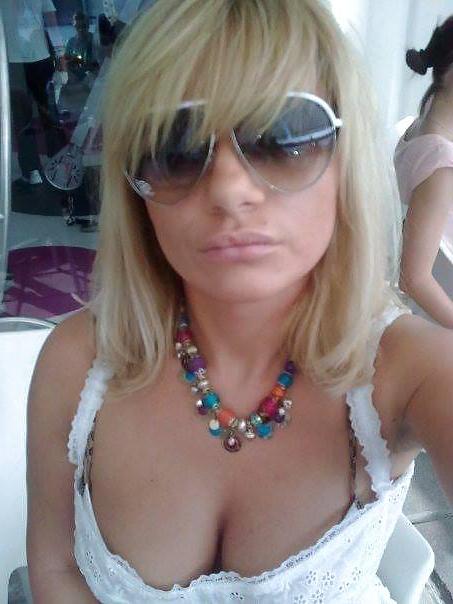 25P Vesna MILF from Serbia VOL. 6