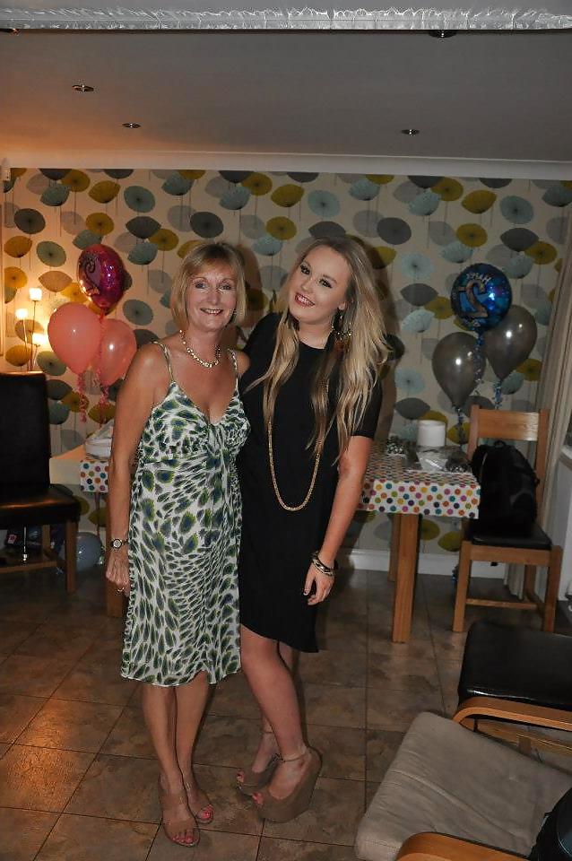 25P Gilf Milf Teen