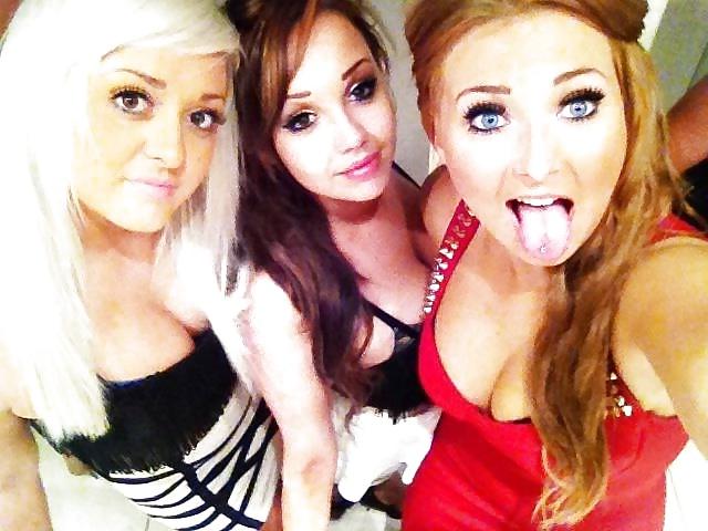 25P Would you empty your balls in these chavs? 4
