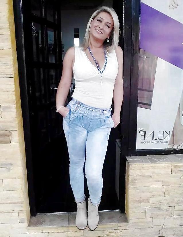 25P Milf and mature NOT NUDE voll 2