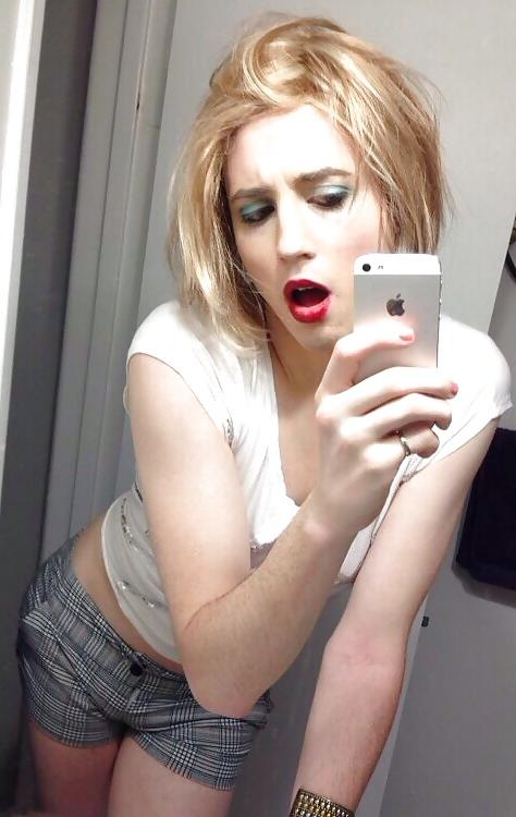25P Convincing gurlybois so very sexy