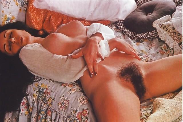 25P (TTL) vintage vaginas 3