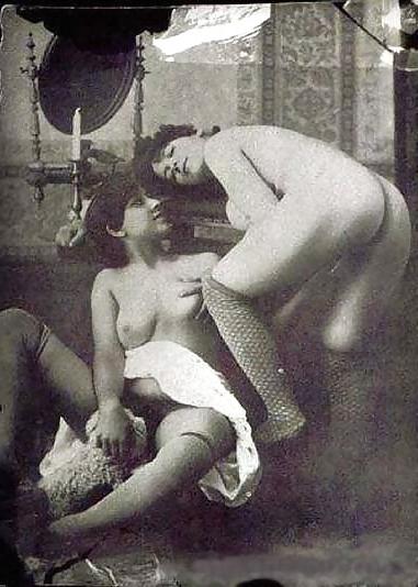 7P Vintage Lesbian