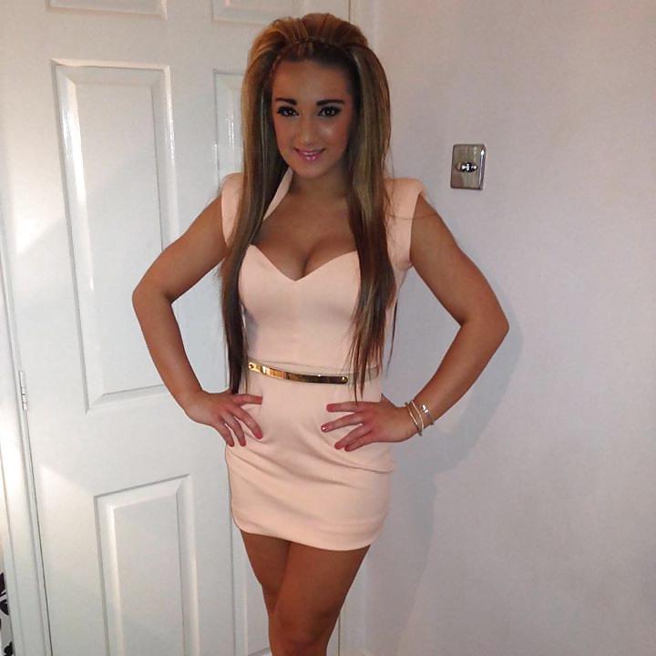25P Would you empty your balls in these chavs? 3