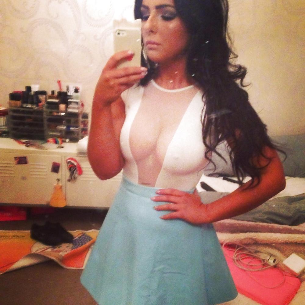 25P Would you empty your balls in these chavs? 3