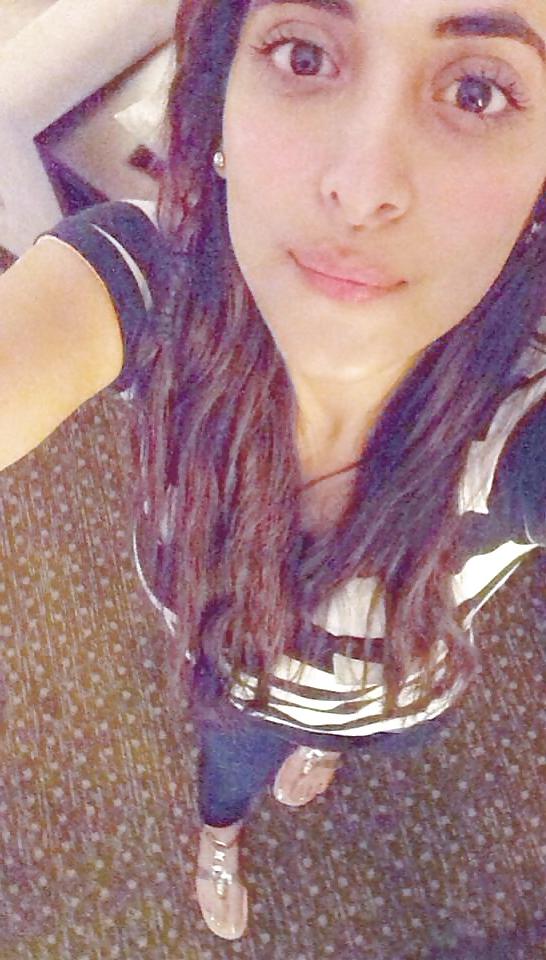25P Urwa Hocane