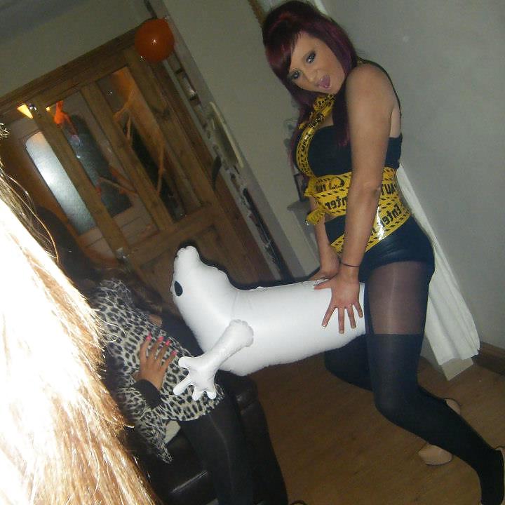 15P Would you empty your balls in chav Jessica?