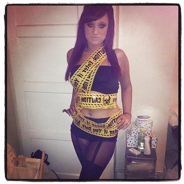 15P Would you empty your balls in chav Jessica?