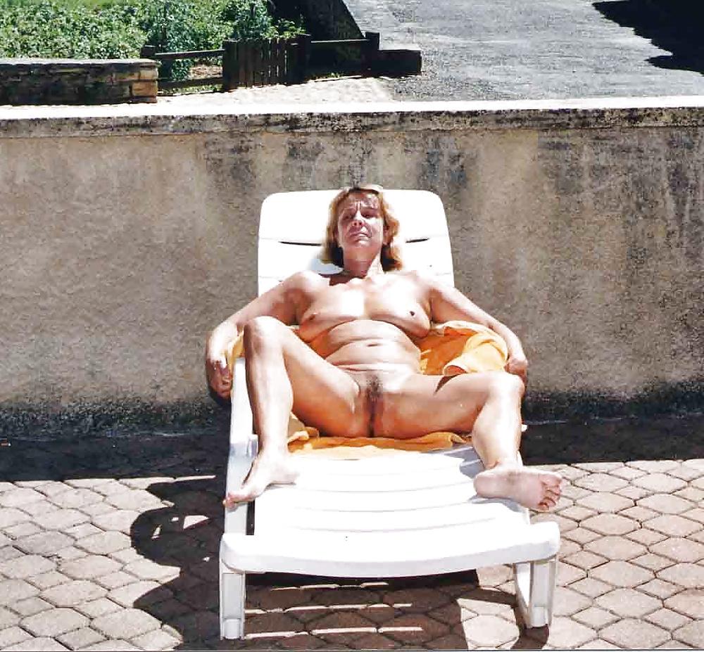 20P Milf Nudists #19 BoB