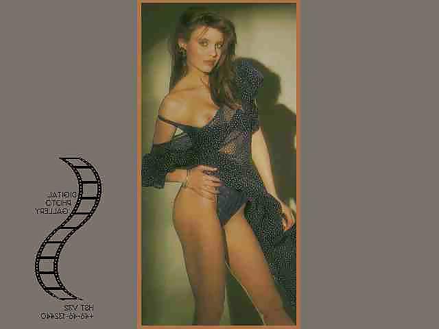 25P Vintage solo girls 13 (Lingerie)