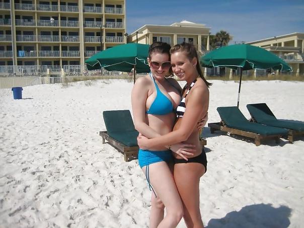 25P College hookup Alaina her big tits
