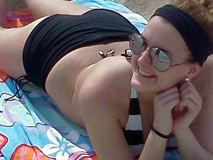 25P College hookup Alaina her big tits