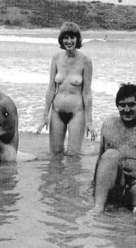 20P Vintage mature nudist 3