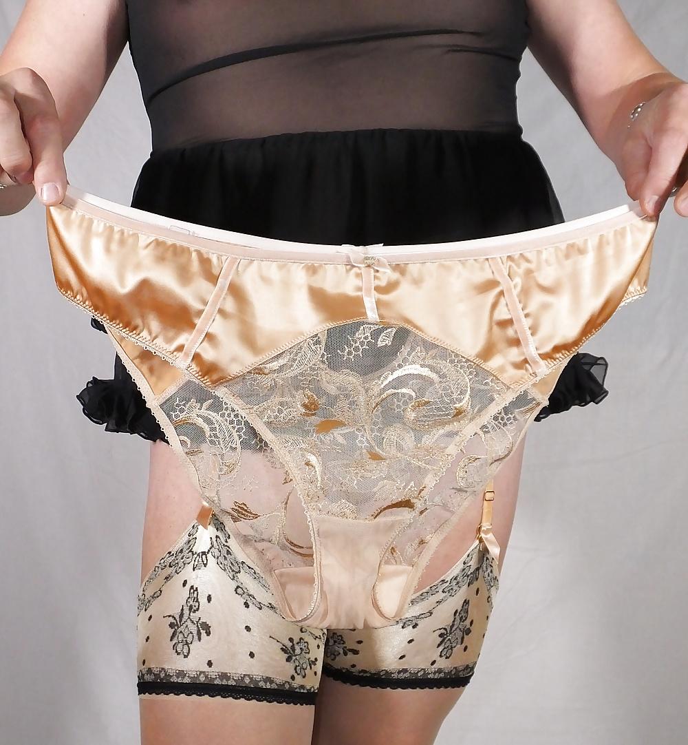 25P Shemale and Vintage Crosdresser Valisere Panty
