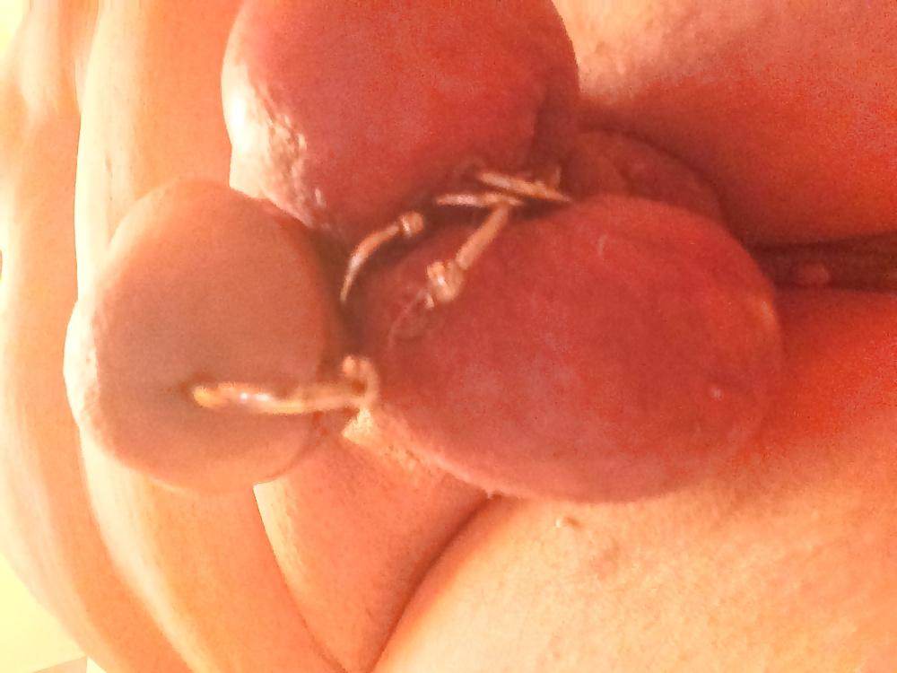 16P Rubberbanding cock and balls